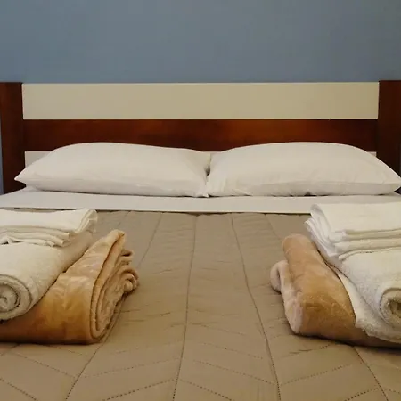 Music House - Metro M4 - Linate - Studi Milano